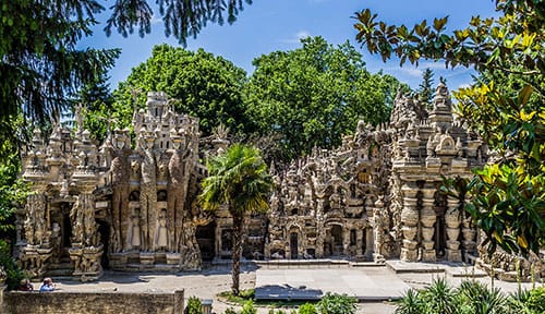 Le palais idéal du facteur Cheval
